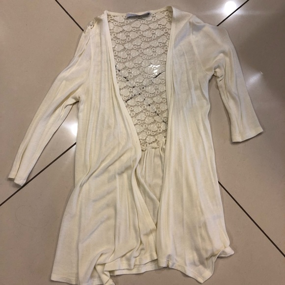 Charlotte Russe Tops - Charlotte Russe Cream Lace Cardigan Size Small